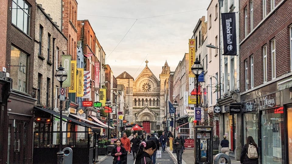 Dublin: City Highlights Self-guided Walking Tour - Key Features of the Tour