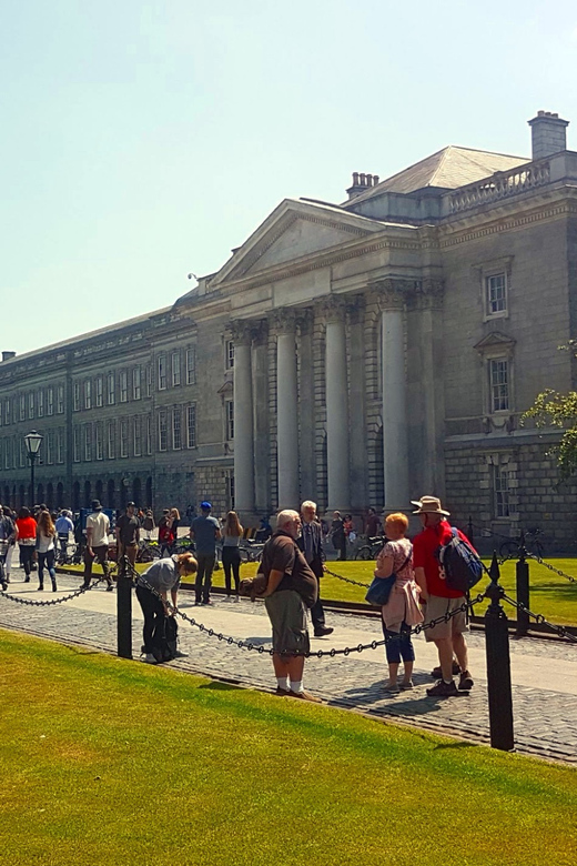 Dublin: The Fantastic Private Walking Tour - Itinerary Highlights