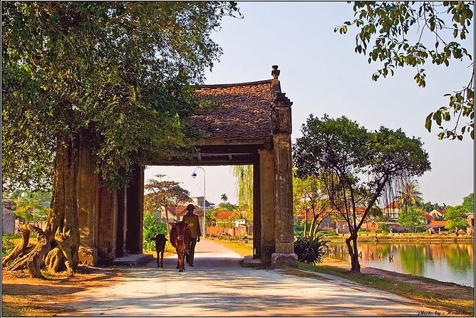 Duong Lam Ancient Village Full Day Tour From Hanoi & Experiencing Local Life - Local Culture Experience