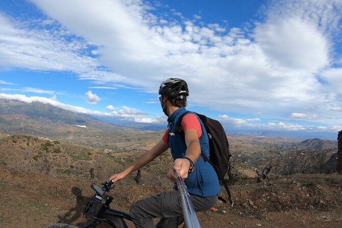 E-Bike Rental Sierra De Las Nieves (Alozaina). Free GPS Tracks and App Included. - Included With E-Bike Rental