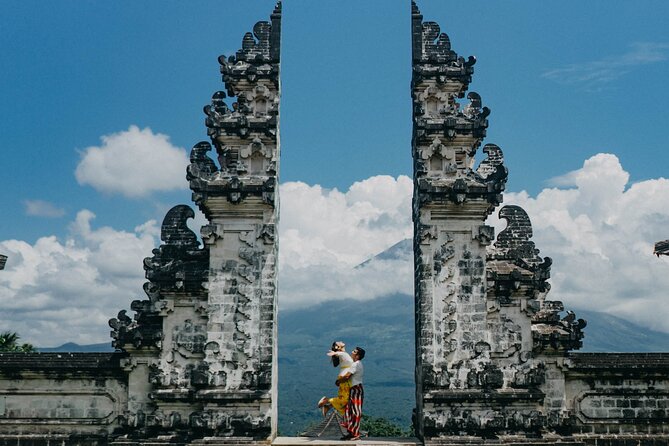 East Bali Tour Heaven Gate, Water Palace & Photographer - Highlights of the Itinerary