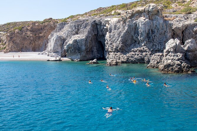 East Coast Bay to Bay Full-Day Boat Trip With Transfers - Itinerary and Activities Offered