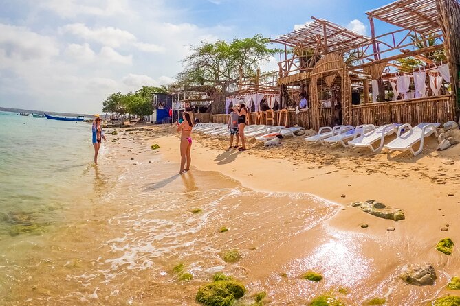 Enjoy a Magical Place in Playa Blanca and Plankton - Location and Meeting Point