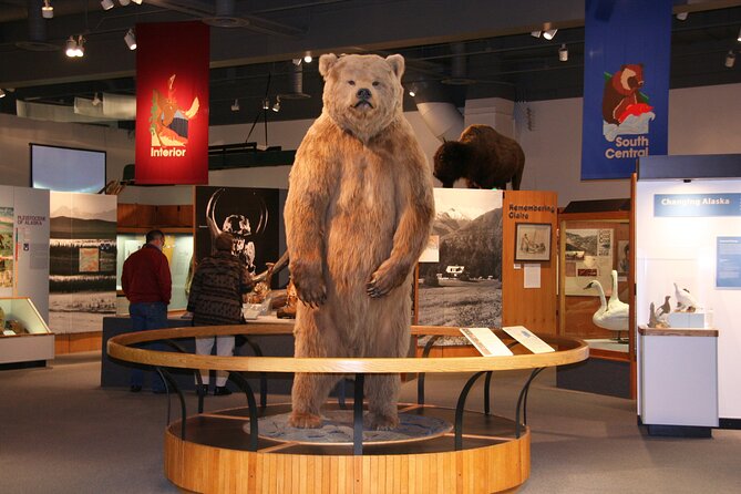 Fairbanks Autumn/Winter City Tour - Attractions and Activities