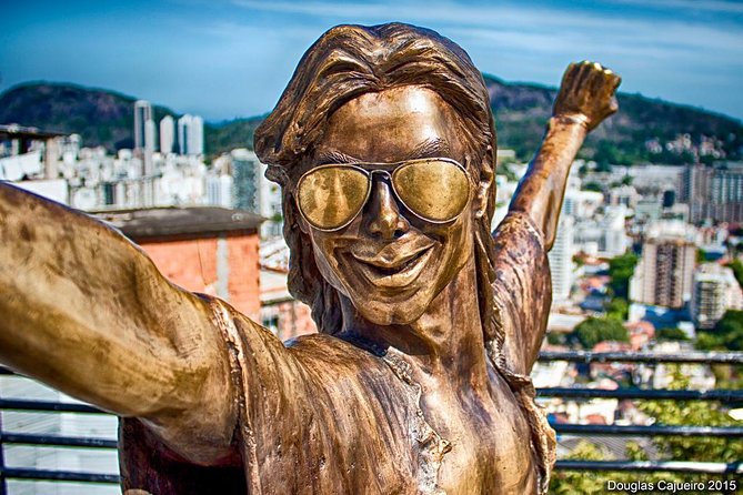 Favela Tour -The Path of Michael Jackson in Rio - Highlights and Experiences