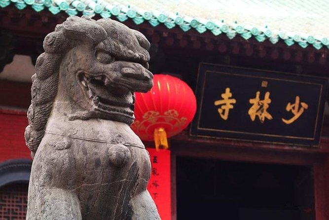 Form Xian To Luoyang Longmen Grottoes & Shaolin Temple Day Tour by Bullet Train - Longmen Grottoes Experience