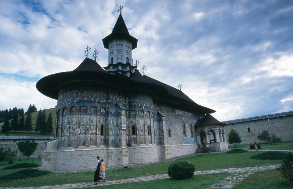 From Bucharest: 3-Day Bucovina & Transylvania Tour - Detailed Itinerary