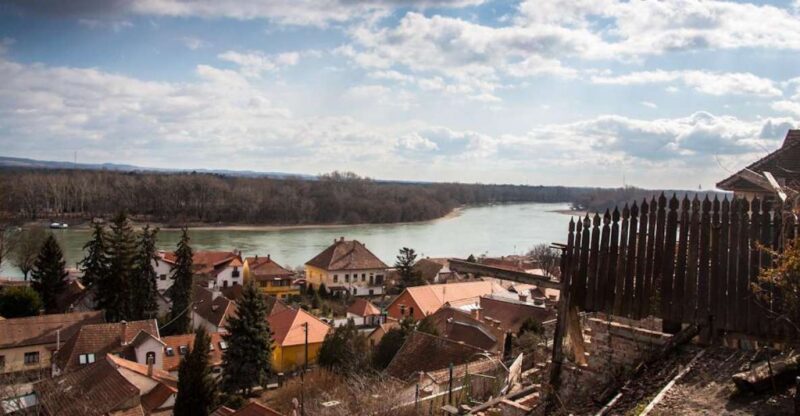 From Budapest: Danube Bend Full-Day Private Tour With Lunch - Itinerary Highlights