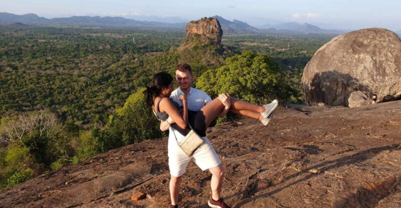 From Colombo: Pidurangala Rock and Minneriya Safari Day Tour - Itinerary Highlights