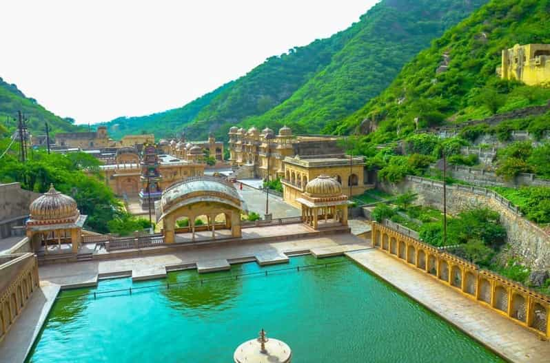 From Delhi: Jaipur 2 Day Private Tour - Itinerary