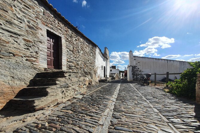 From Lisbon: Évora & Monsaraz Small-Group Full Day Tour - Inclusions