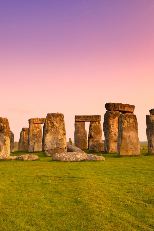 From London: Stonehenge Summer Solstice Sunrise Shuttle - Transportation to the Solstice Celebration