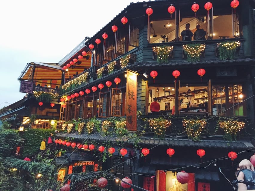 From Taipei: Private Scenic Tour to Jiufen, Yehliu & Pingxi - Itinerary Highlights