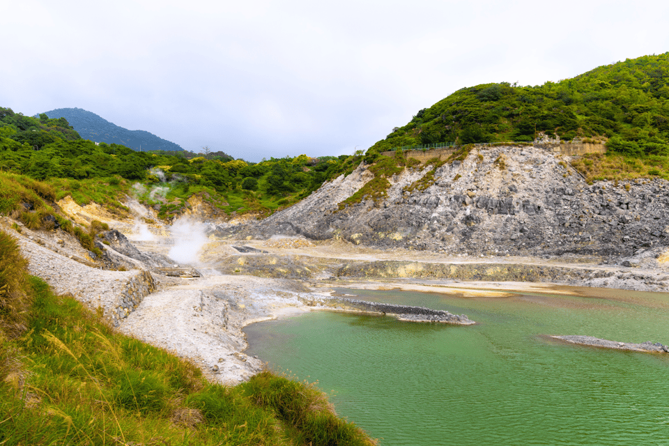 From Taipei : Yangmingshan, Yehliu, Jiufen, Shifen Day Tour - Yehliu Geopark