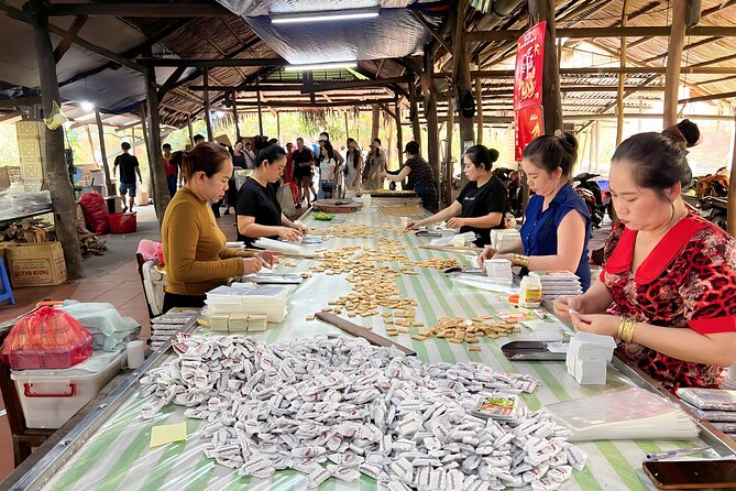 Full Day Guided Mekong Delta Day Tour in Vietnam (Multilingual) - Meeting and Pickup Information