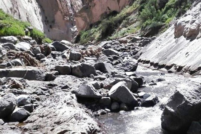 Full-Day Guided Walking Tour of Yura Waterfalls From Arequipa - Inclusions