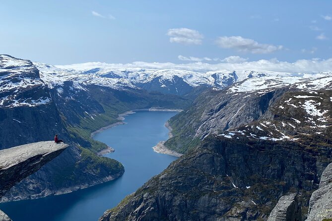 Full Day Hiking Adventure From Bergen to Trolltunga - Preparing for the Hike