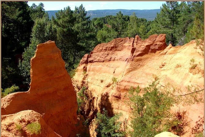 Full-Day Luberon Tour From Avignon - Confirmation and Availability