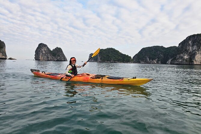 Full-Day Small Group Guided Kayaking Tour With Lunch in Cat Ba - What to Expect on the Tour
