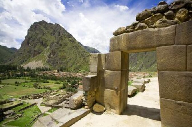 Full-Day Tour to Sacred Valley: Ollantaytambo, Chinchero, Yucay Museum and Lunch - Iglesia Colonial De Chinchero