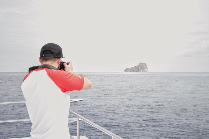 Galapagos Hopper Kicker Rock - Inclusions and Amenities
