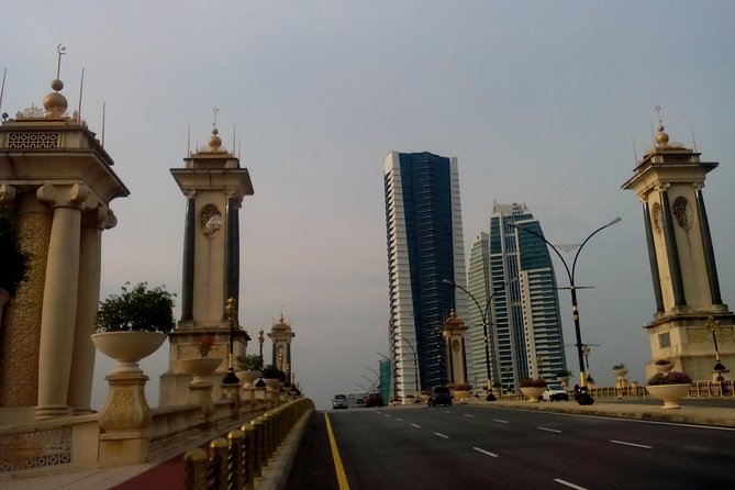 Garden City of Putrajaya, Pink Mosque, Lake Boat Joyride(Guided) - Scenic Lake Boat Joyride