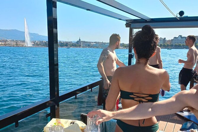 Geneva: Private Cruise on Lake Geneva With Aperitif - Meeting and Location Details