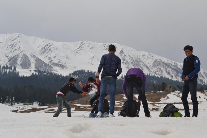 Glimpse of Kashmir - Tranquility of Pahalgam
