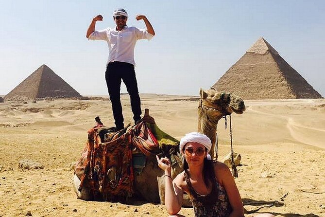 Go Tour Cairo : 2 D Guided City Tour & Giza Pyramids and Sakkara - Discover the Step Pyramid