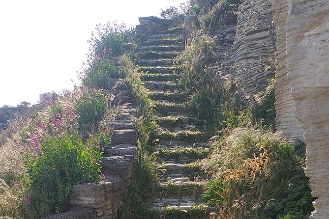 Gordes, Roussillon(+ Ochre Trail) & Fontaine De Vaucluse - Discovering the Ochre Trail in Roussillon