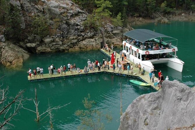 Green Canyon Boat Trip With Lunch and Unlimited Drinks - Inclusions