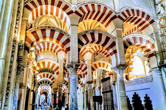 Guided Tour Jewish Quarter and Mosque-Cathedral of Córdoba With Tickets - Meeting and Pickup