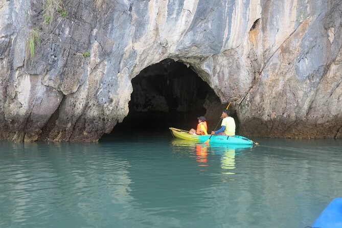 Half Day 3 Island, Kayaking (Talabeng Sea Cave) - Itinerary Overview