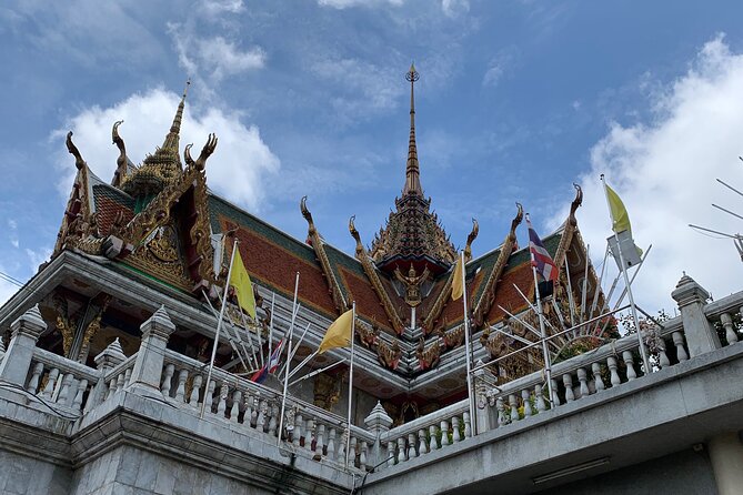 Half Day Bangkok Food and Sightseeing Tour - Meeting and Pickup Details