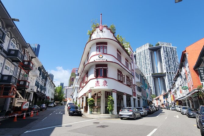Half-Day Guided Historical Limousine Tour in Singapore - Itinerary Highlights