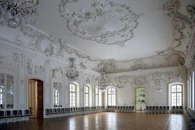 Half-Day Private Trip to Rundale Palace and Garden - Meeting and Pickup