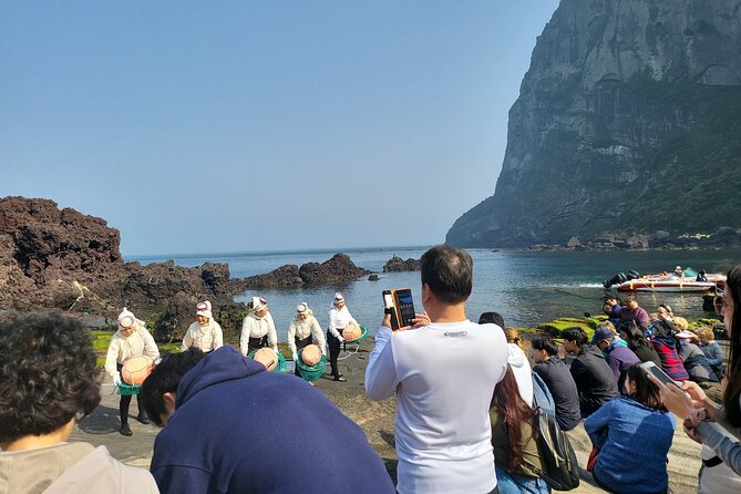 Half or Day Tour for Cruise Customers Arriving at Gangjeong Port - Tour Experience