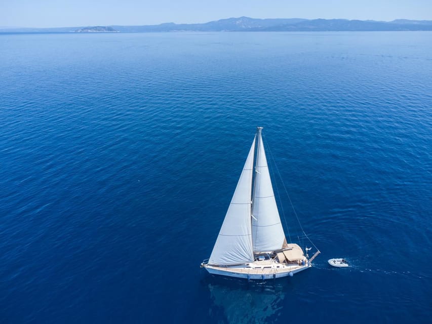 Halkidiki: Explore Kelifos Island and Porto Carras Bays - Sailing Itinerary