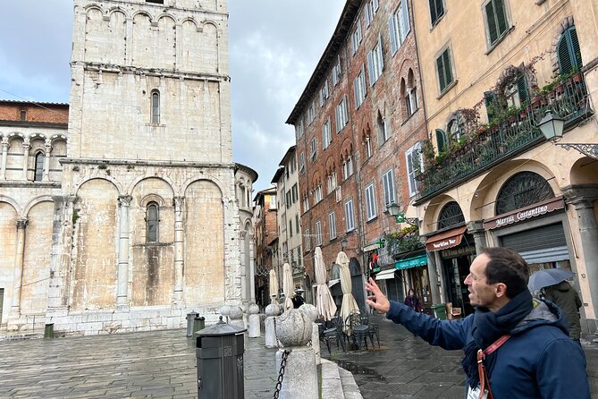 Highlights of Lucca Small Group Guided Tour - Accessibility and Logistics