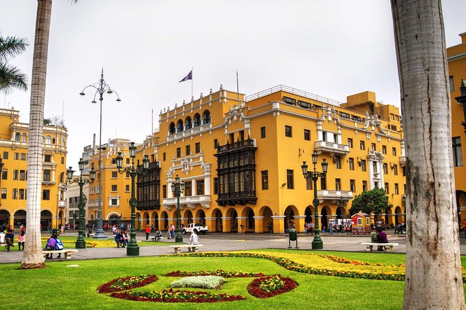 Highlights of Southern Peru 10 Days - Accommodation and Meals