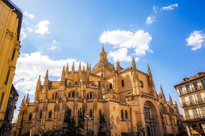 Hike & Visit Segovia - Inclusions