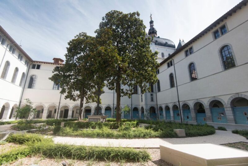 Historical and Naughty Tour of Lyon - Pricing and Inclusions