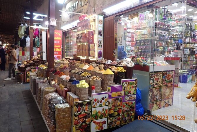 Historical Dubai Walking Tour With Local - Meeting and Pickup Details