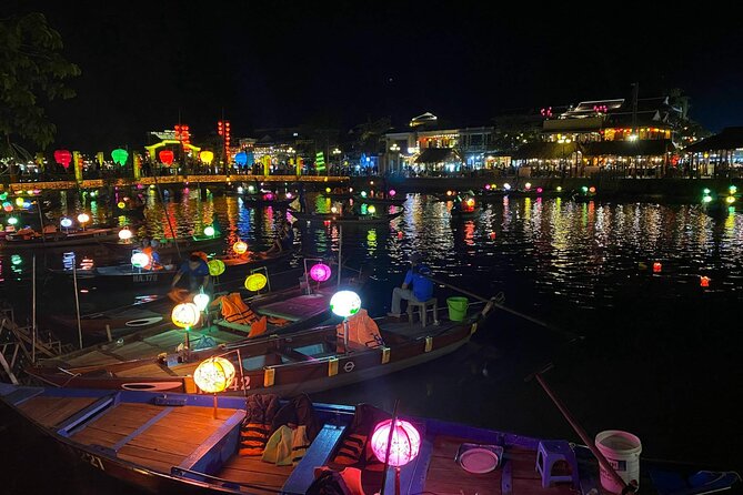 Hoi An Lantern Boat,Folk Song Game,Local Foods-Night Walking Tour - Lantern Boat Experience