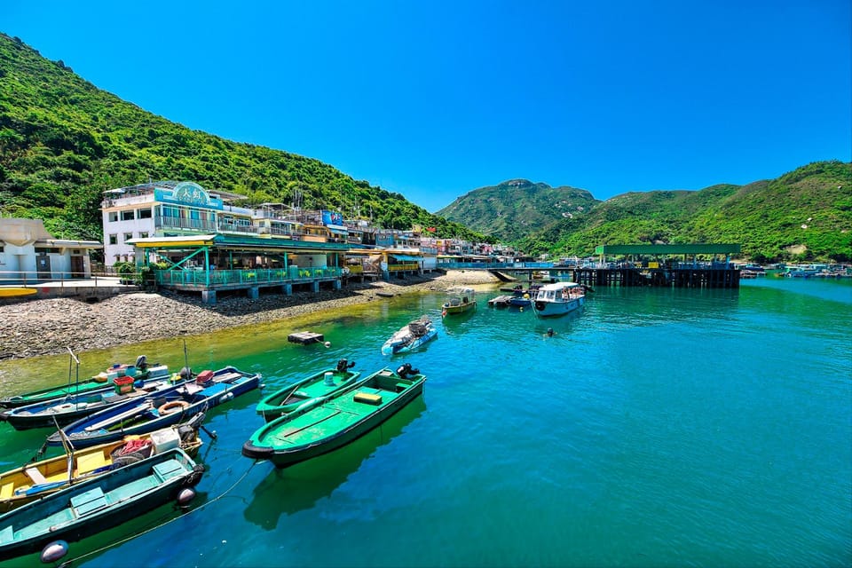 Hong Kong: Lamma Island Walking Tour With Lunch - Experience Highlights