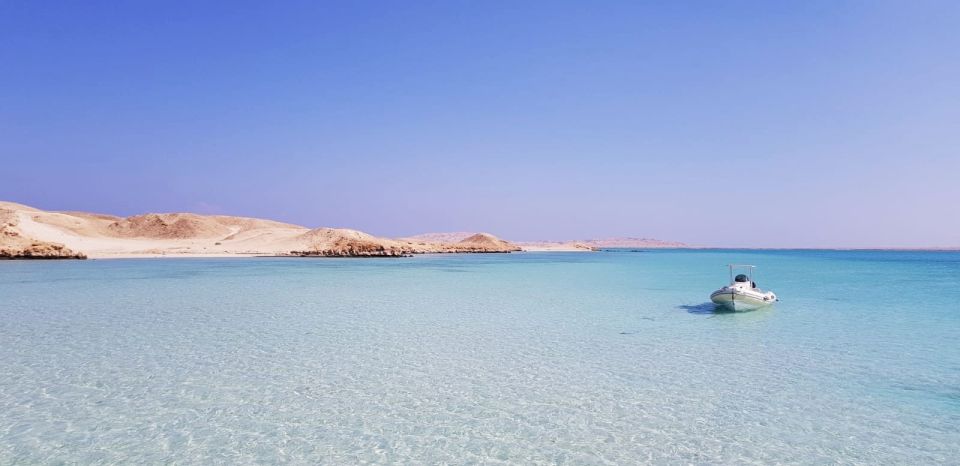 Hurghada: Orange Island Boat Trip With Snorkel & Parasailing - Detailed Itinerary