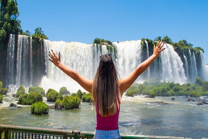 Iguaçu: Brazilian Side Falls, Boat Tour, Bird Park – Tickets & Lunch Included - Included in Tour