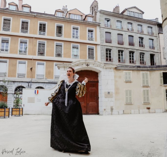 Immerse Yourself in the 17TH Century in Grenoble - Booking Information