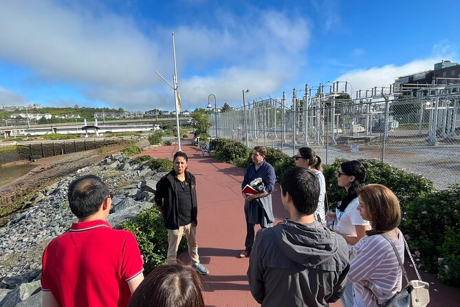 Indigenous Storytelling Walk on Harbour Passage - Meeting and Pickup