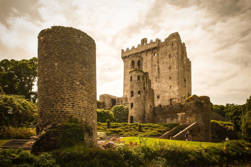 Ireland: Blarney Castle, Kilkenny & Irish Whiskey 3-Day Tour - Day 1: Dublin to Kinsale